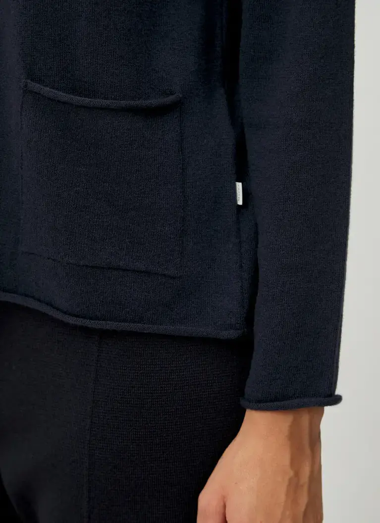 Maerz Muenchen Strickjacke100% Geelong-WolleArt. Nr. 244000-399 Fabrik Onlineshop