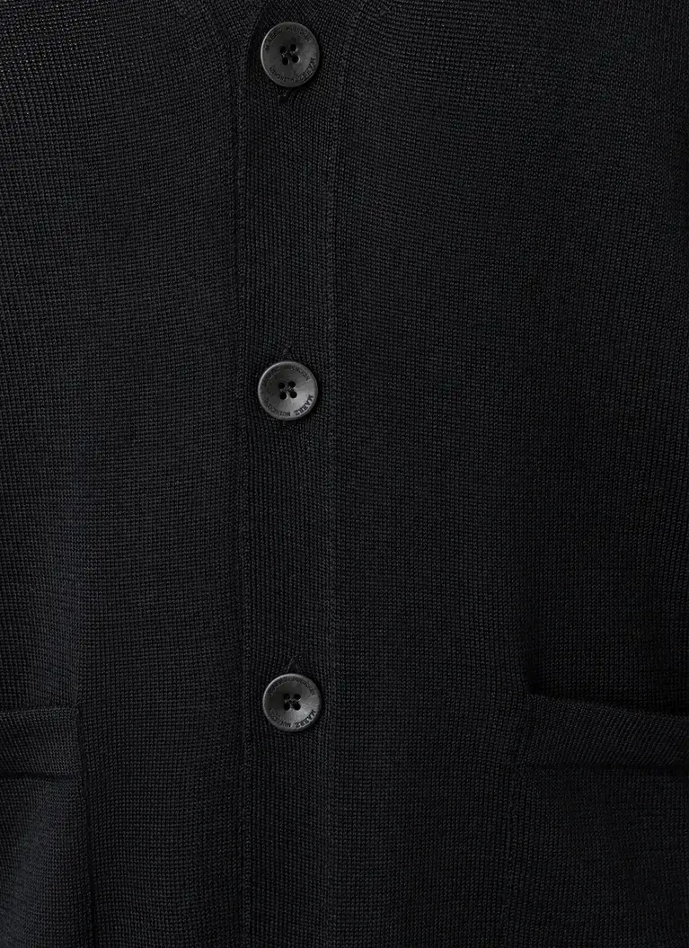 Maerz Muenchen Strick Cardigan100% MerinowolleArt. Nr. 581000-595 Tiefpreis