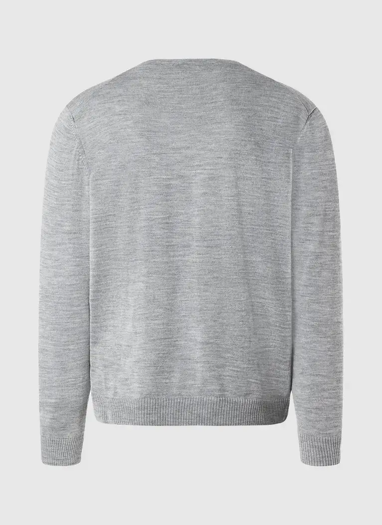 Maerz Muenchen Strickjacke100% MerinowolleArt. Nr. 590800-544 Vierteljährliche Förderung