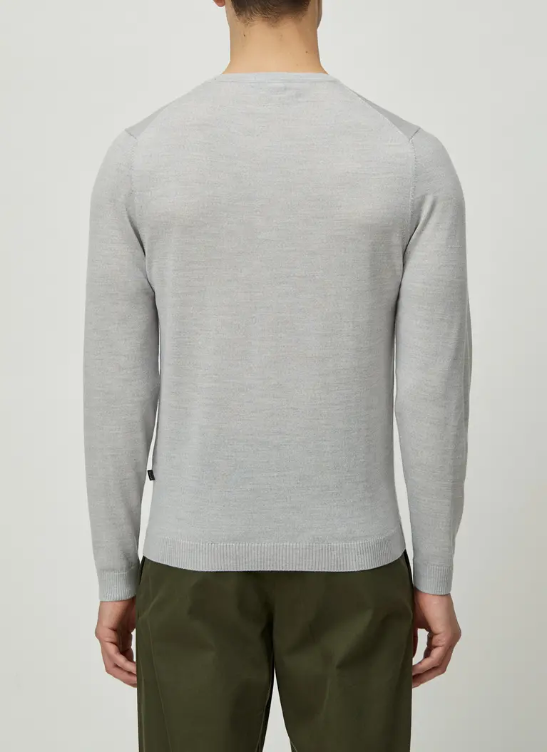 Maerz Muenchen V-Pullover100% MerinowolleArt. Nr. 403800-517 Lagerräumung