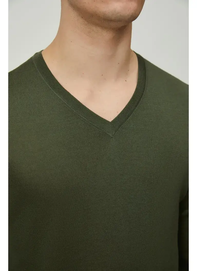 Maerz Muenchen V-Pullover100% MerinowolleArt. Nr. 403800-297 Neueste Mode