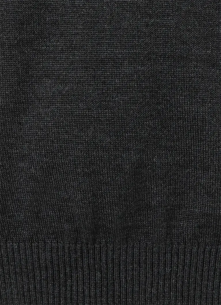 Maerz Muenchen V-Pullover100% MerinowolleArt. Nr. 490490-591 Vierteljährliche Förderung