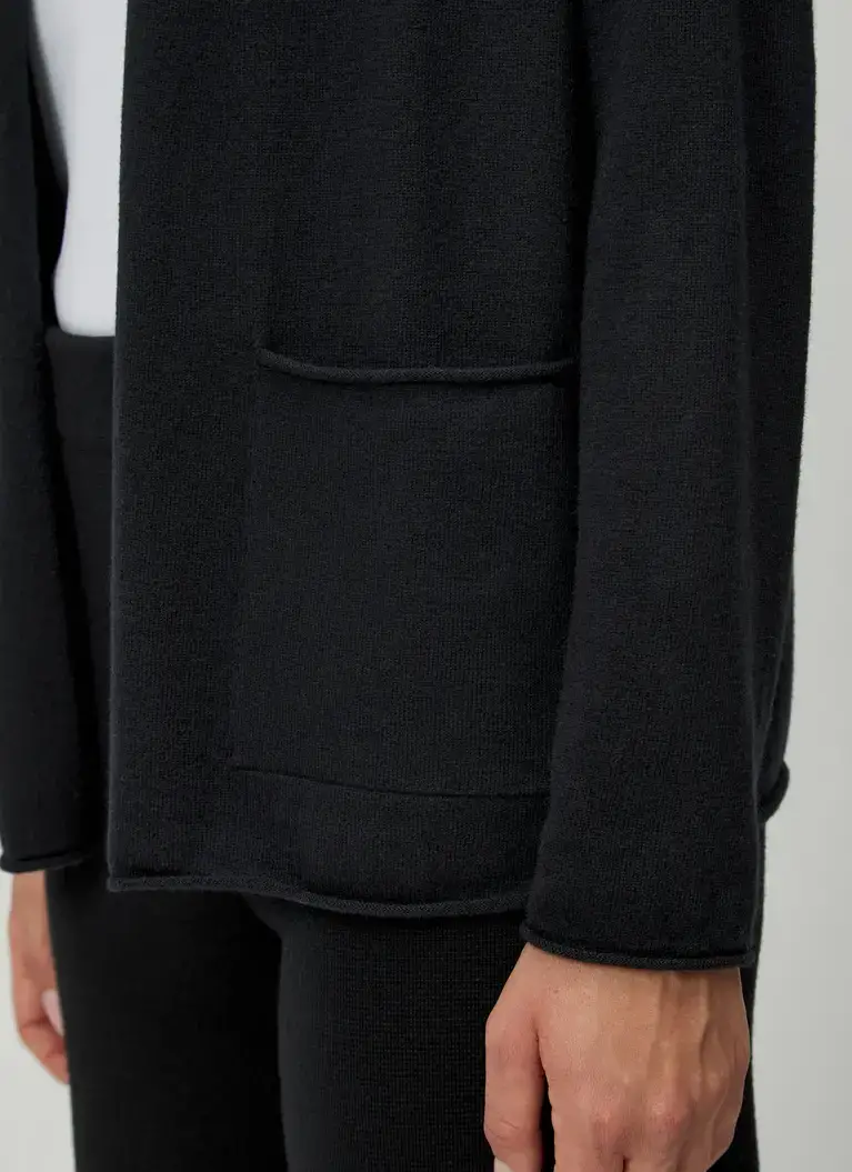 Maerz Muenchen Strickjacke100% Geelong-WolleArt. Nr. 235700-595 Schlussverkauf