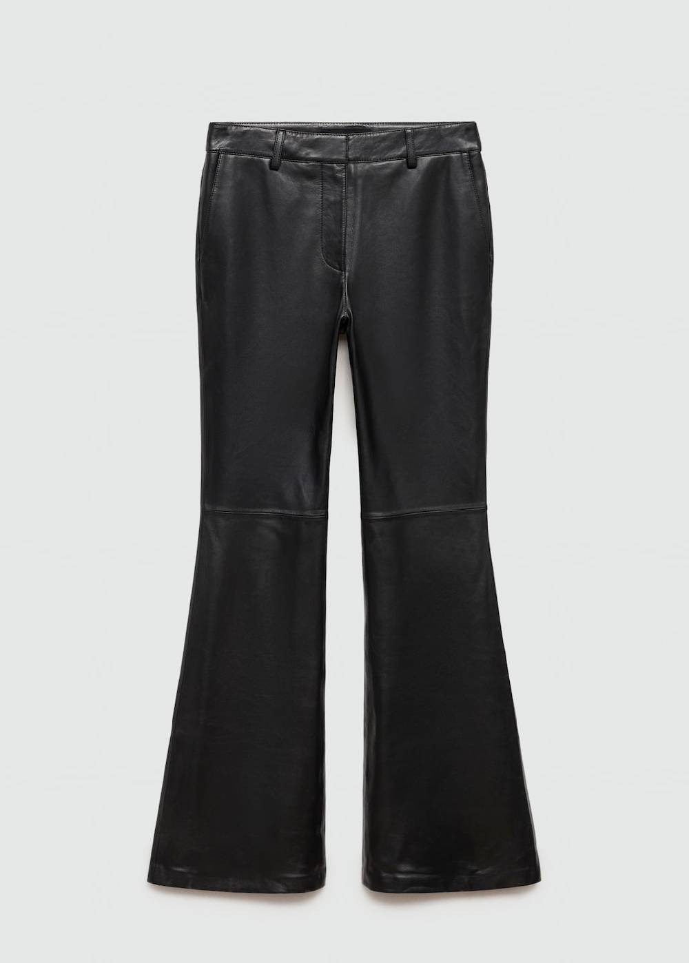 Mango Flared Hose aus Leder Begrenzt auf 3 Tage