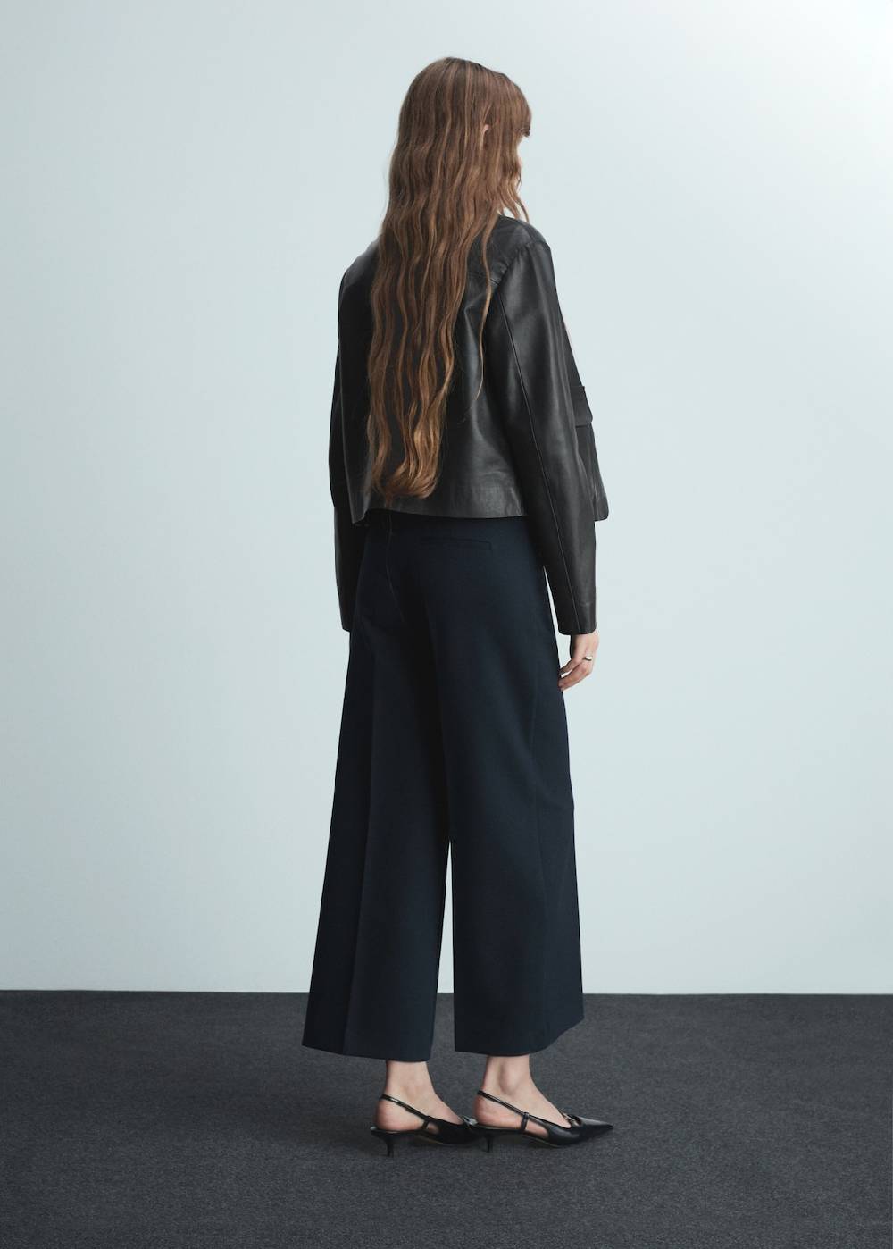 Mango Wideleg-Bundfaltenhose Blitzverkäufe