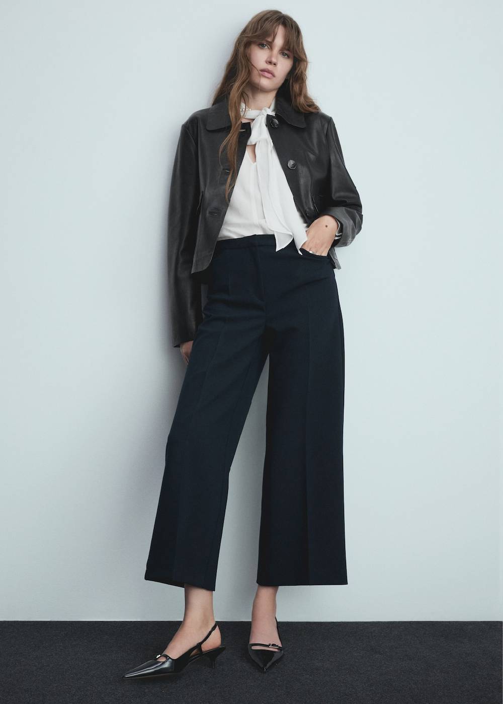 Mango Wideleg-Bundfaltenhose Blitzverkäufe