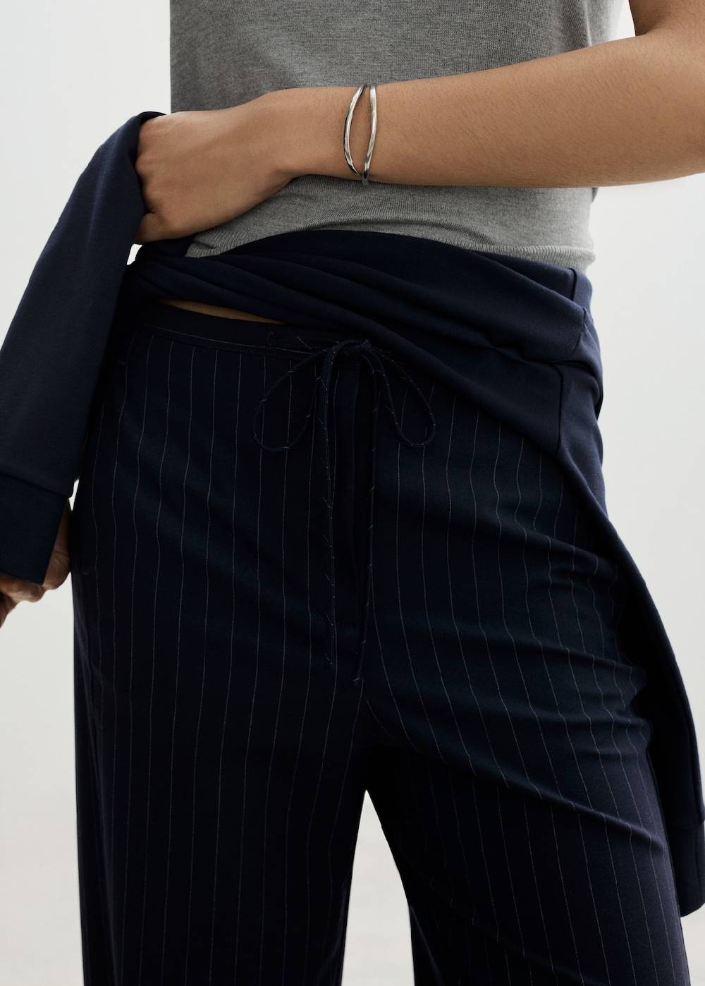 Mango Gerade Nadelstreifenhose Große Rabatte
