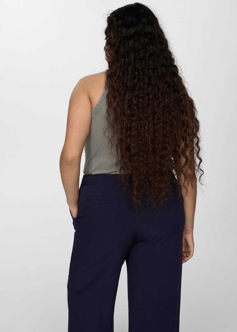 Mango Gerade Hose mit Knöpfen Wochenangebot