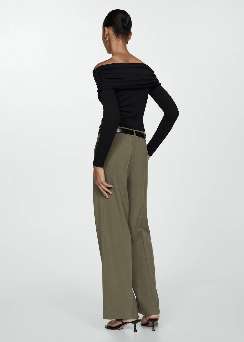 Mango Wideleg-Bundfaltenhose Begrenzte Freigabe