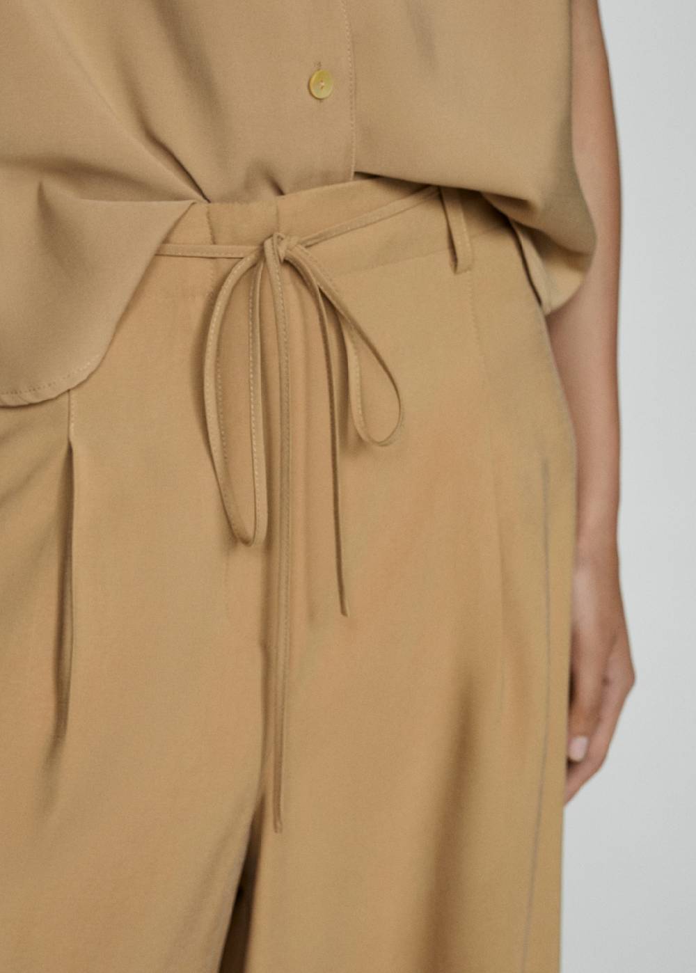 Mango Wideleg-Hose mit Stretchbund Verkauf