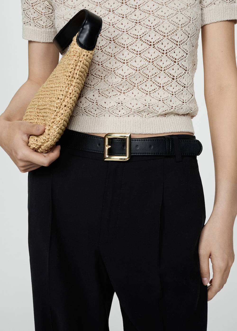 Mango Gerade Bundfaltenhose im Angebot