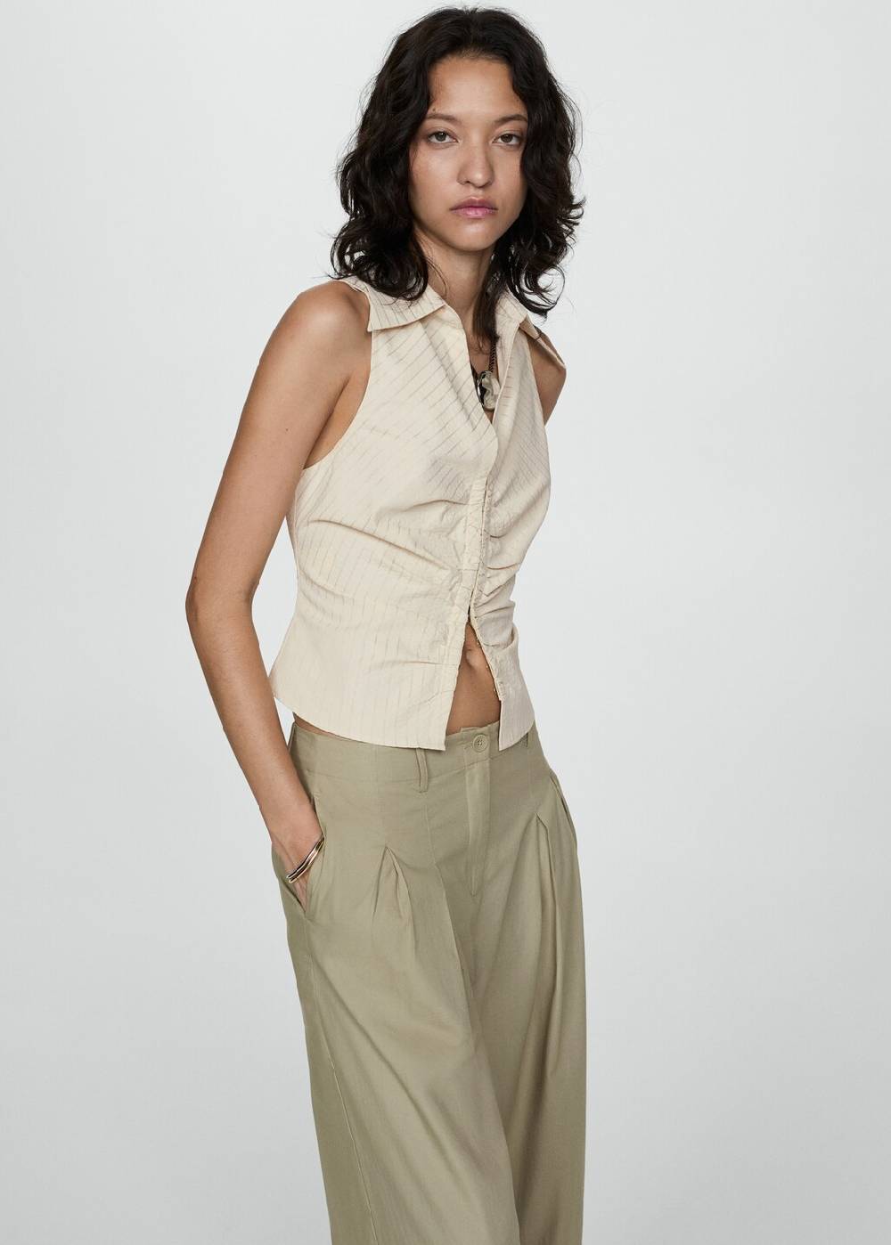 Mango Baumwollhose mit Bundfalten Fabrikverkauf