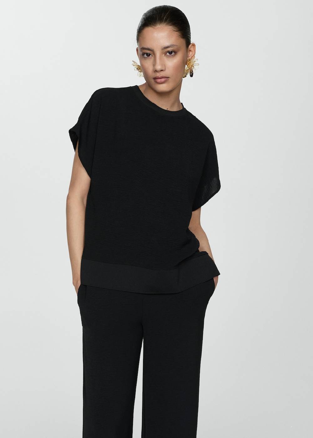Mango Fließende Wideleg-Hose Vatertagsangebot
