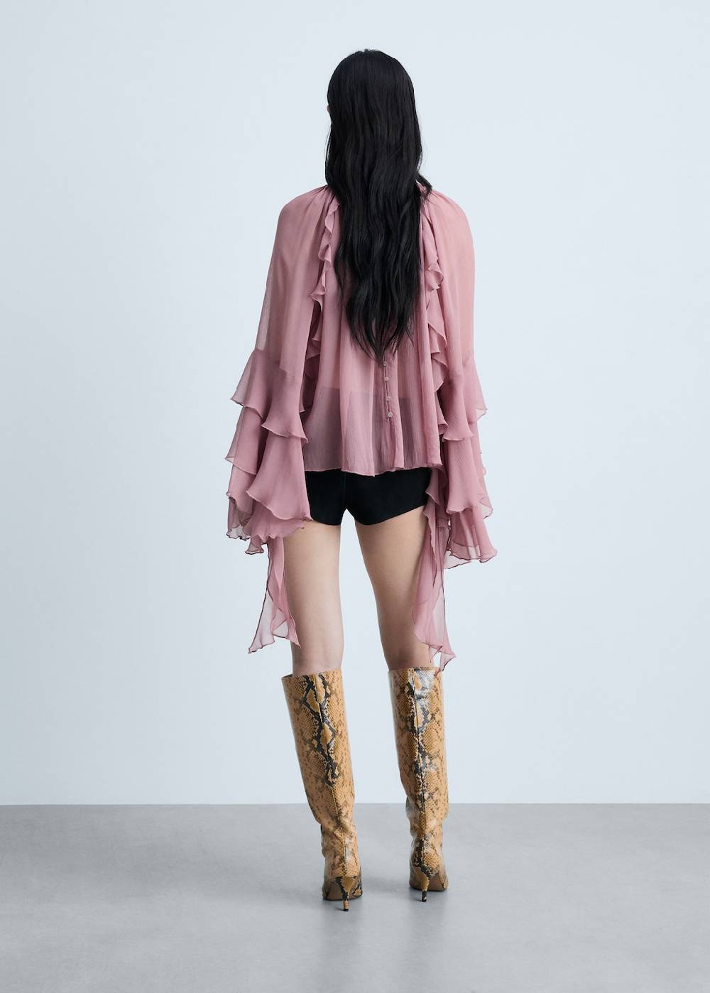 Mango Shorts mit Schlitz und Schleifen Tägliche Deals