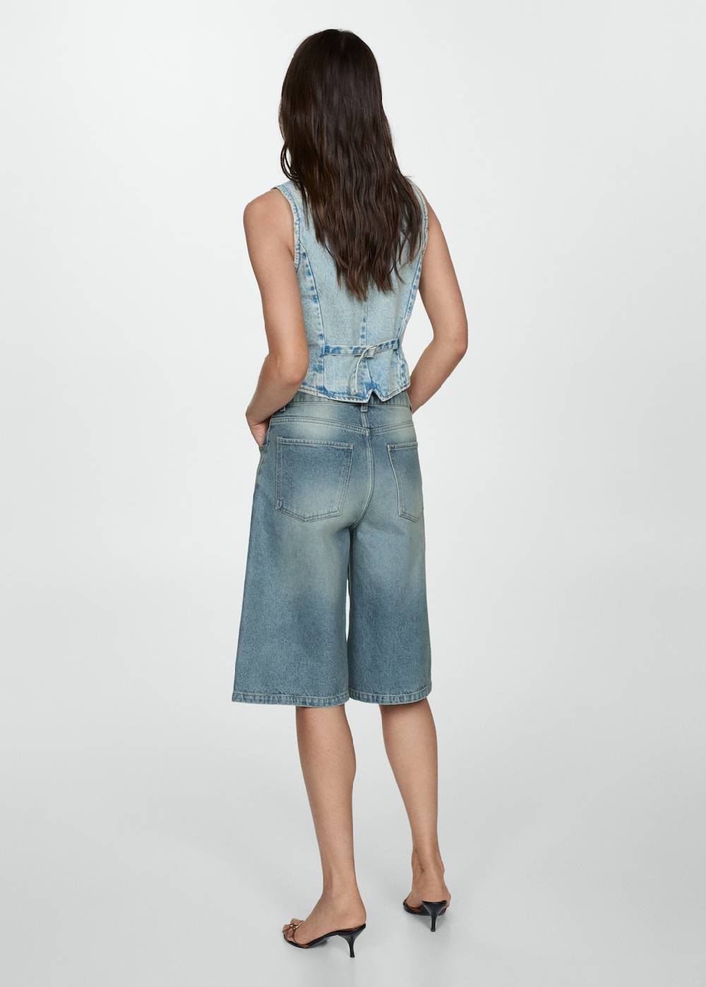 Mango Loose-Fit-Jeans-Bermudashorts Lagerräumung