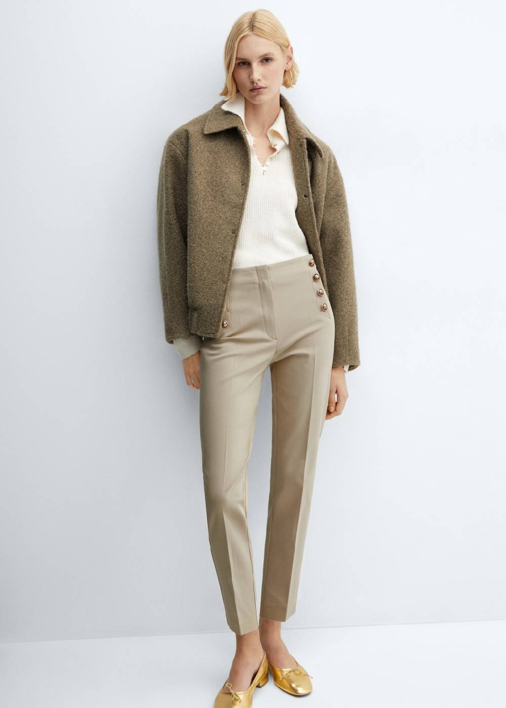 Mango Crop-Hose mit Knöpfen Wochenangebot