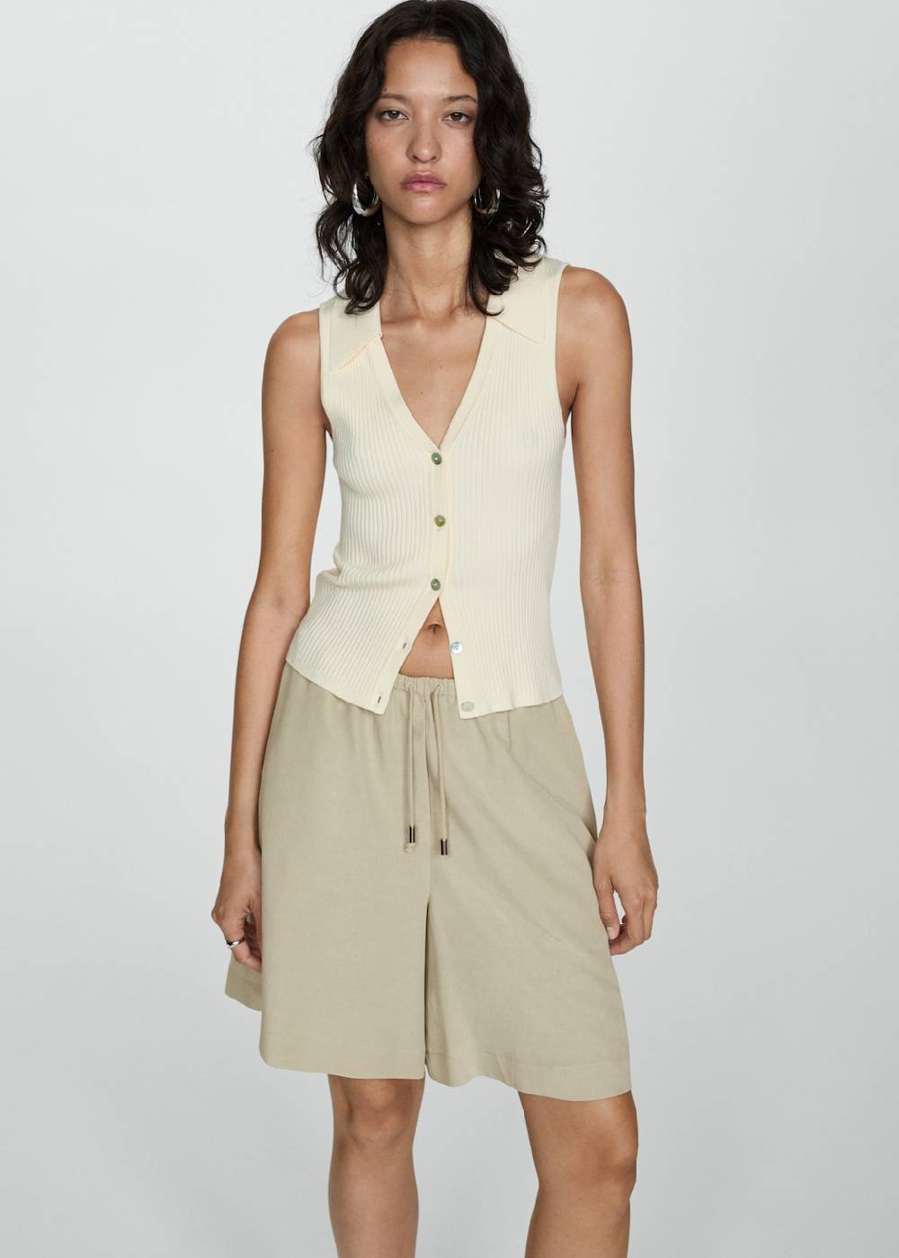 Mango Wideleg-Bermudashorts aus Lyocell Begrenzte Freigabe