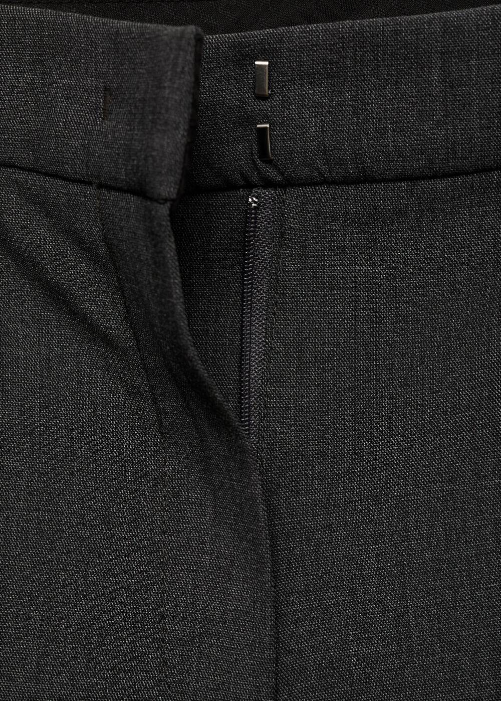 Mango Anzughose im Flared-Stil Bis zu 50% Rabatt