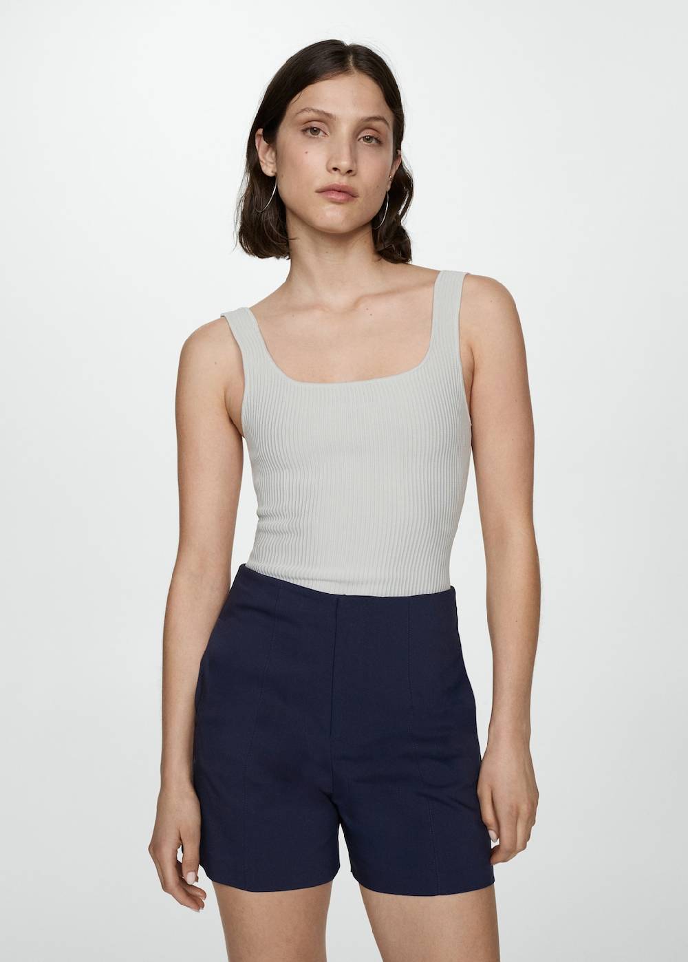 Mango Gerade Shorts mit hoher Taille Nur für heute