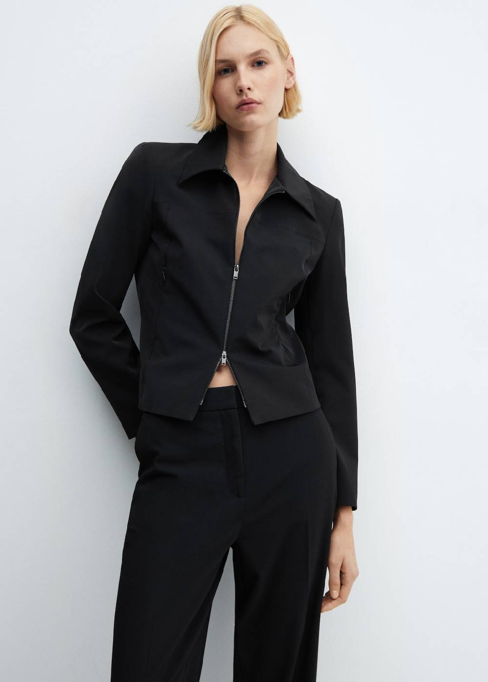Mango Wideleg-Hose mit niedrigem Bund Zeitbegrenzte Promotion