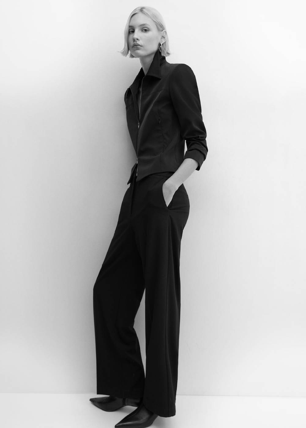 Mango Wideleg-Hose mit niedrigem Bund Zeitbegrenzte Promotion