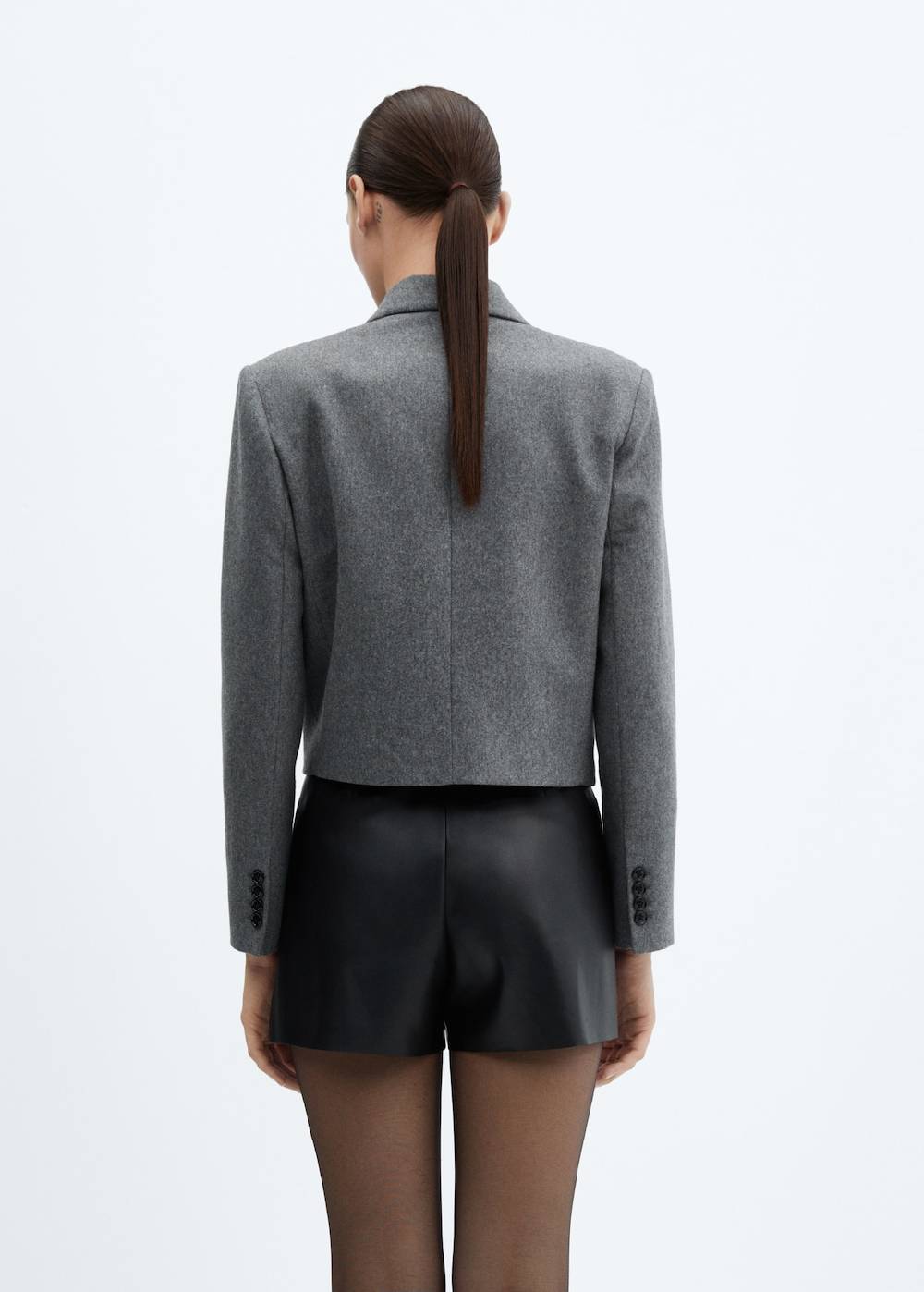 Mango Bundfalten-Shorts mit Leder-Effekt Bis zu 50% Rabatt