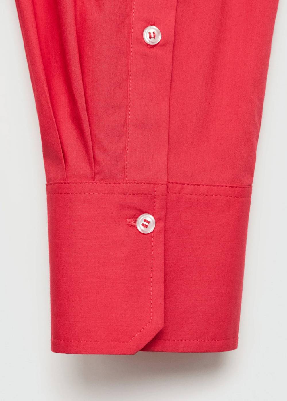 Mango Oversized-Hemd mit Tasche 2025