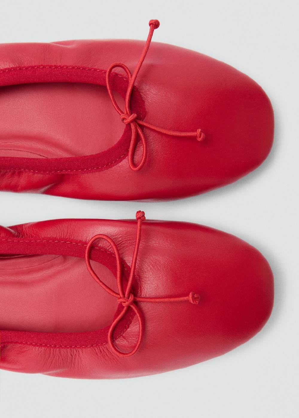 Mango Leder-Ballerinas mit Schleife im Angebot