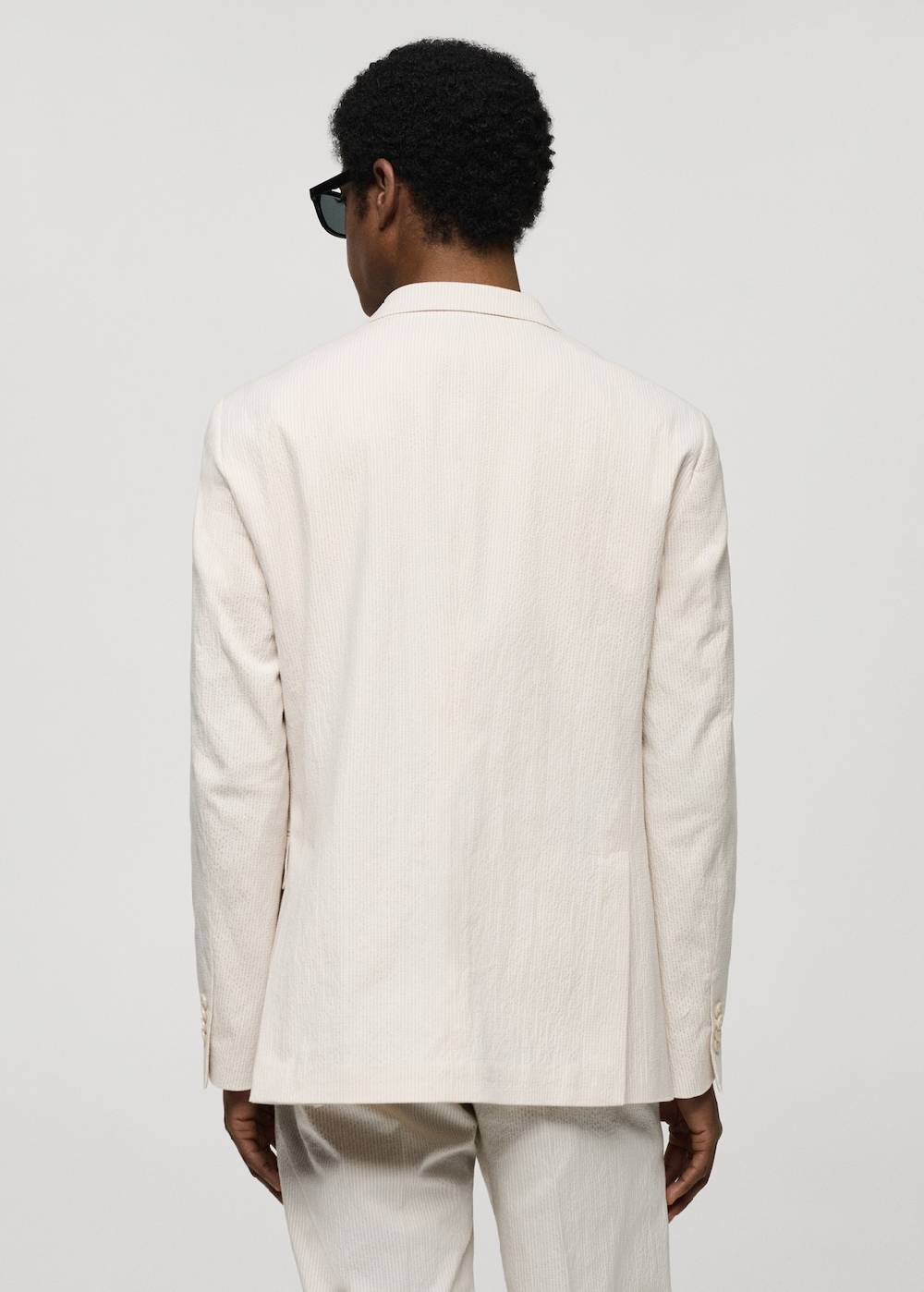Mango Gestreifte Slim-Fit-Anzugjacke aus Seersucker-Baumwolle Kostenloser Versand