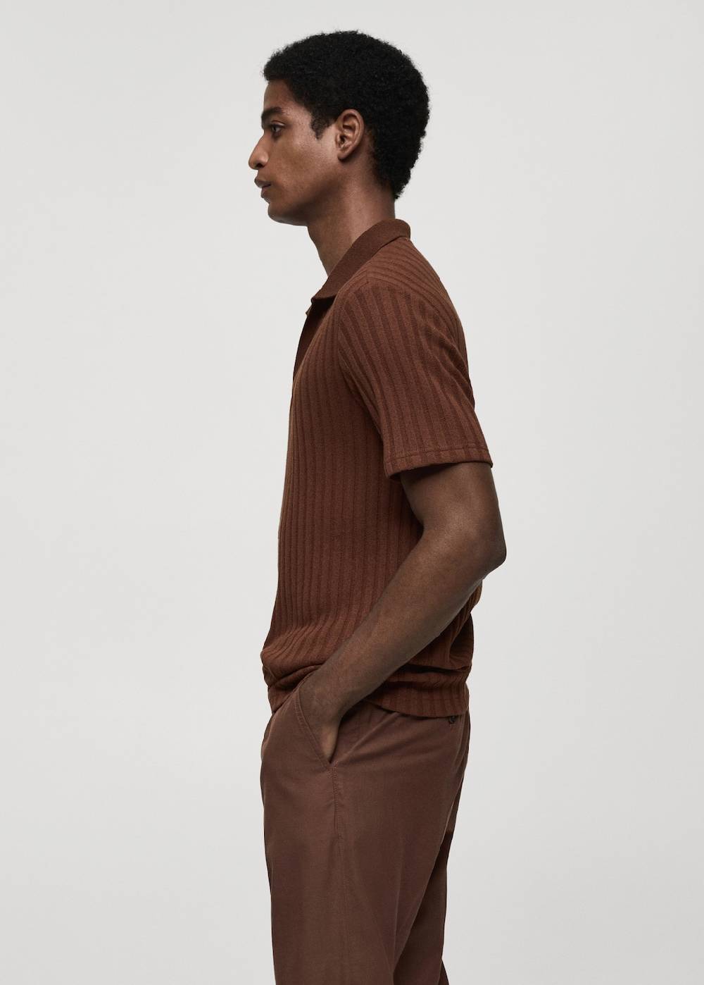Mango Geripptes Regular-Fit-Poloshirt aus Baumwolle Osterangebot