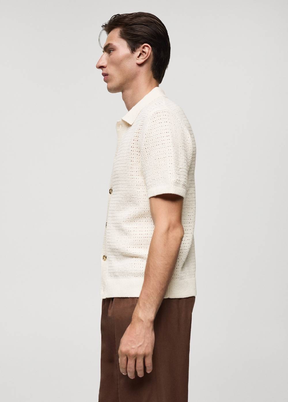 Mango Geknöpftes Strick-Poloshirt mit Lochmuster Blitzangebot