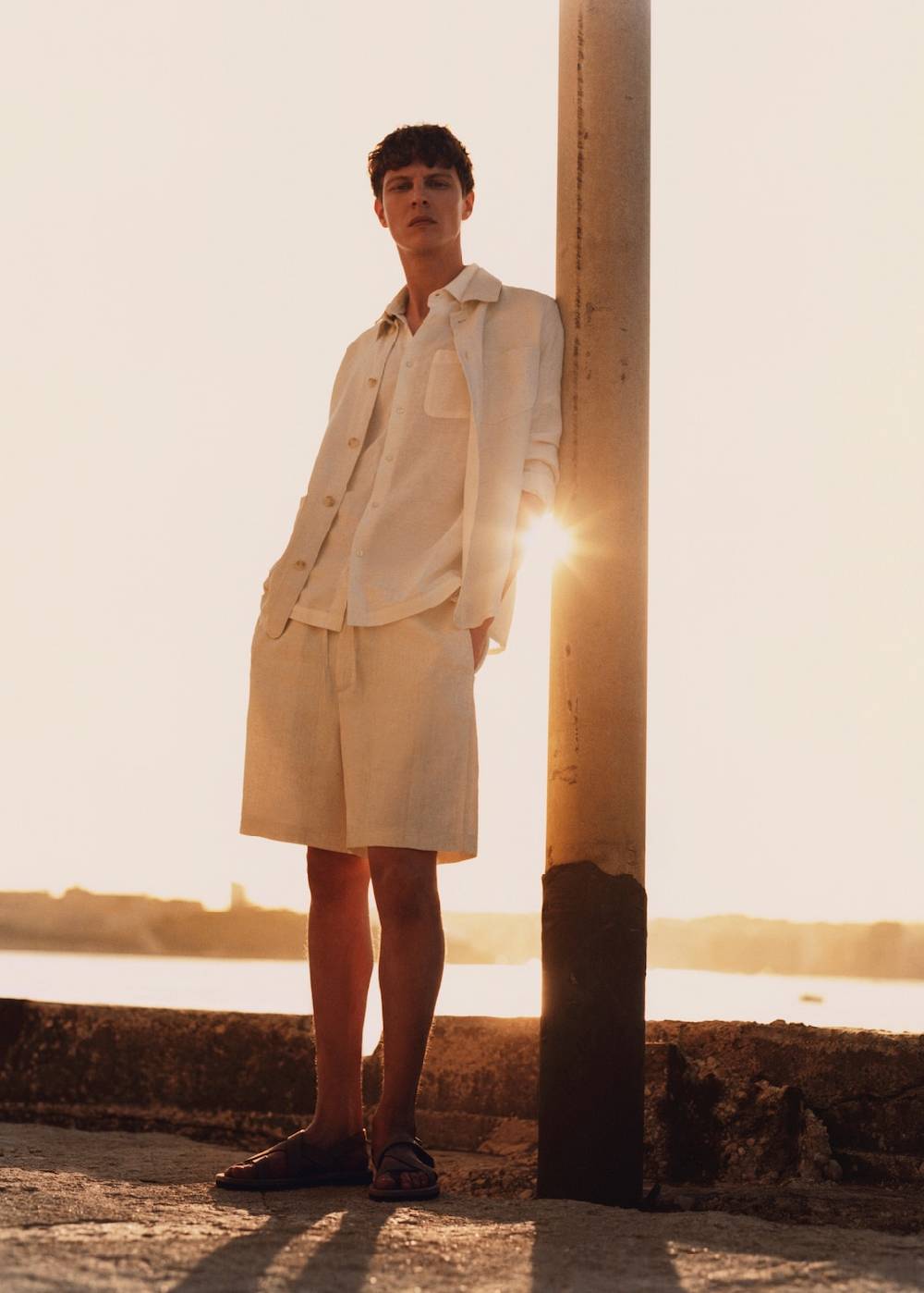 Mango Overshirt mit Taschen aus 100 % Leinen Neuheiten