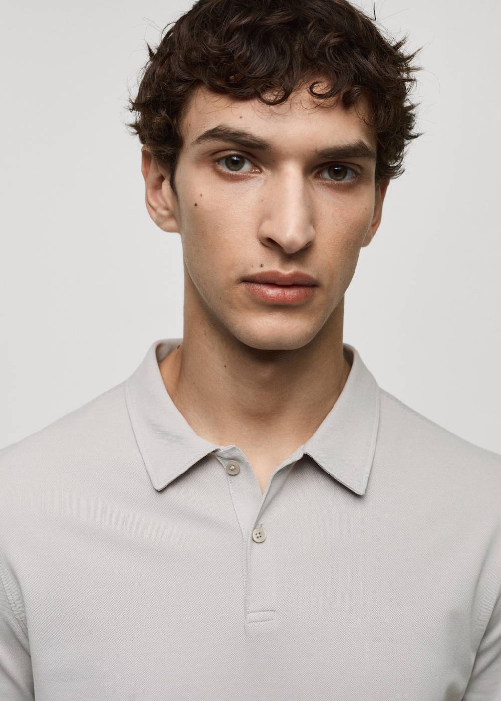 Mango Strukturiertes Slim-Fit-Poloshirt aus Baumwoll-Piqué Bestseller