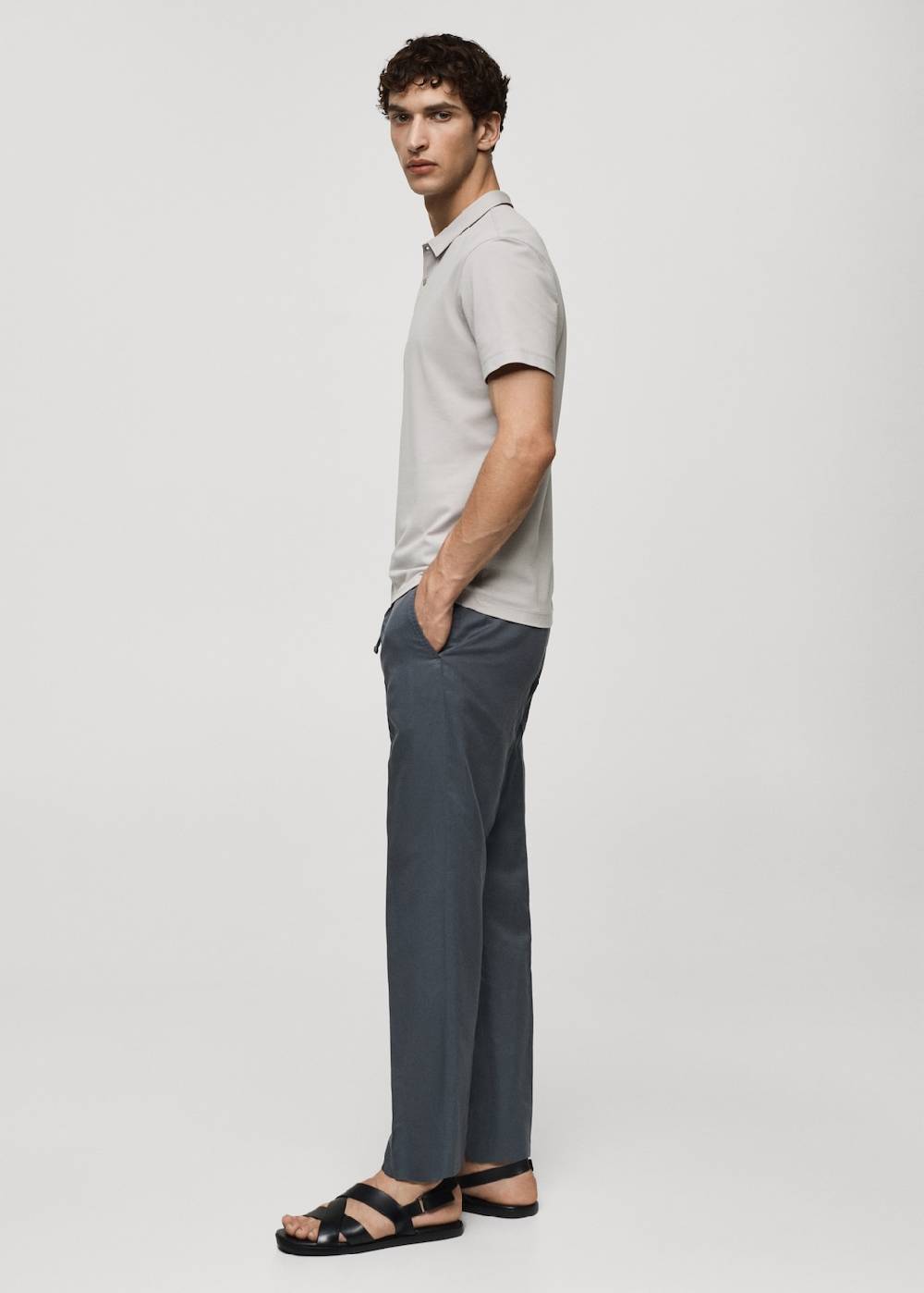 Mango Strukturiertes Slim-Fit-Poloshirt aus Baumwoll-Piqué Bestseller