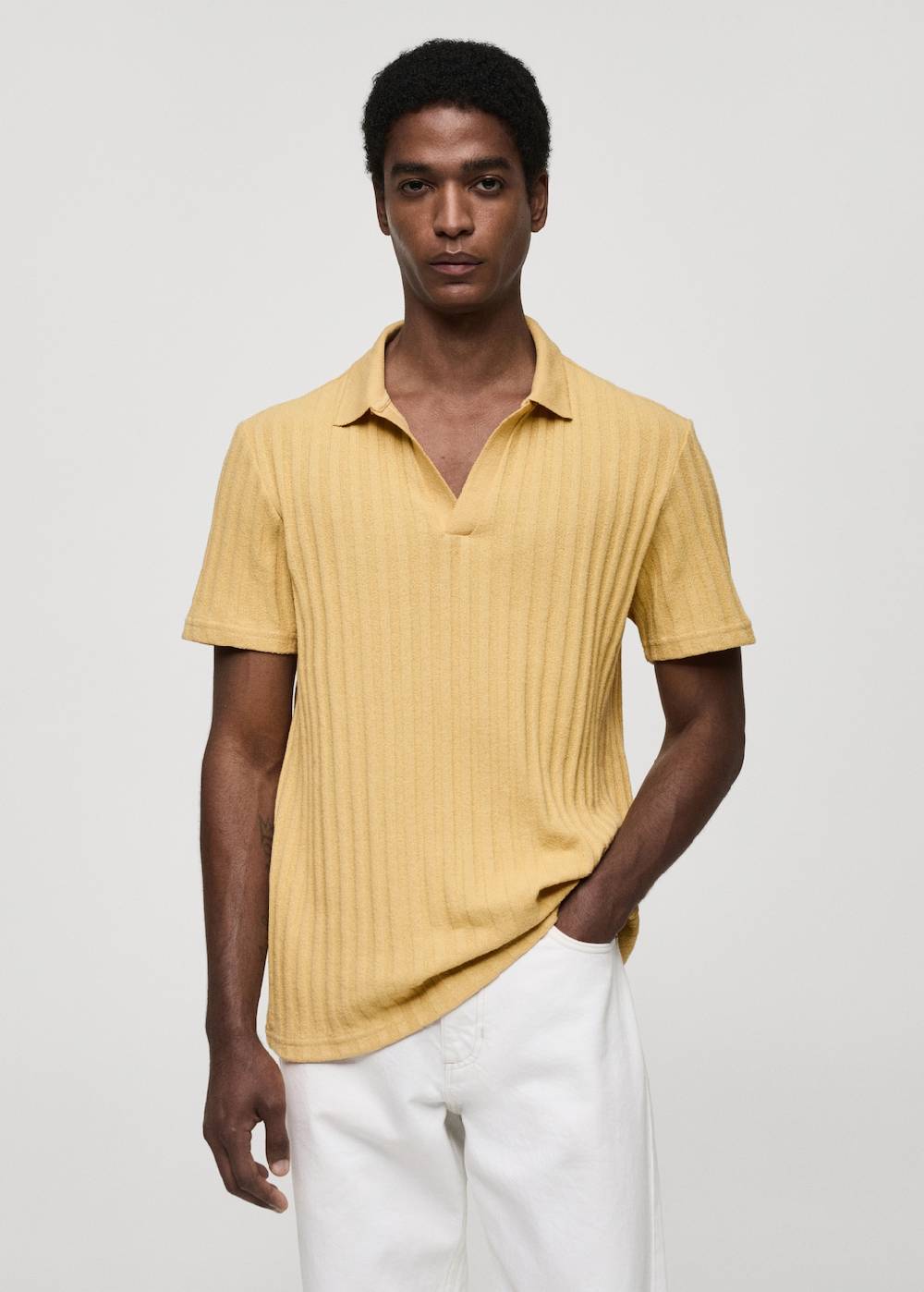 Mango Geripptes Regular-Fit-Poloshirt aus Baumwolle Wochenangebot