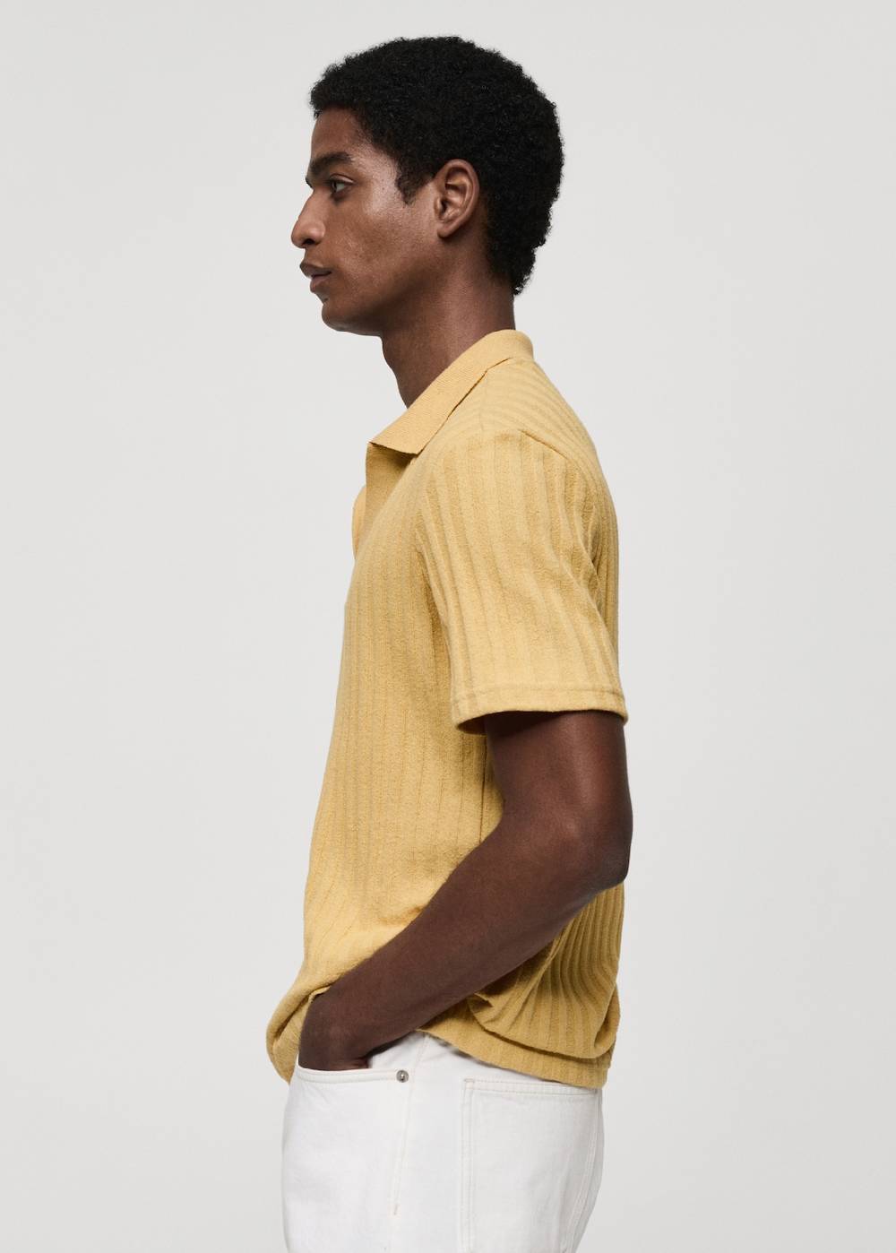 Mango Geripptes Regular-Fit-Poloshirt aus Baumwolle Wochenangebot