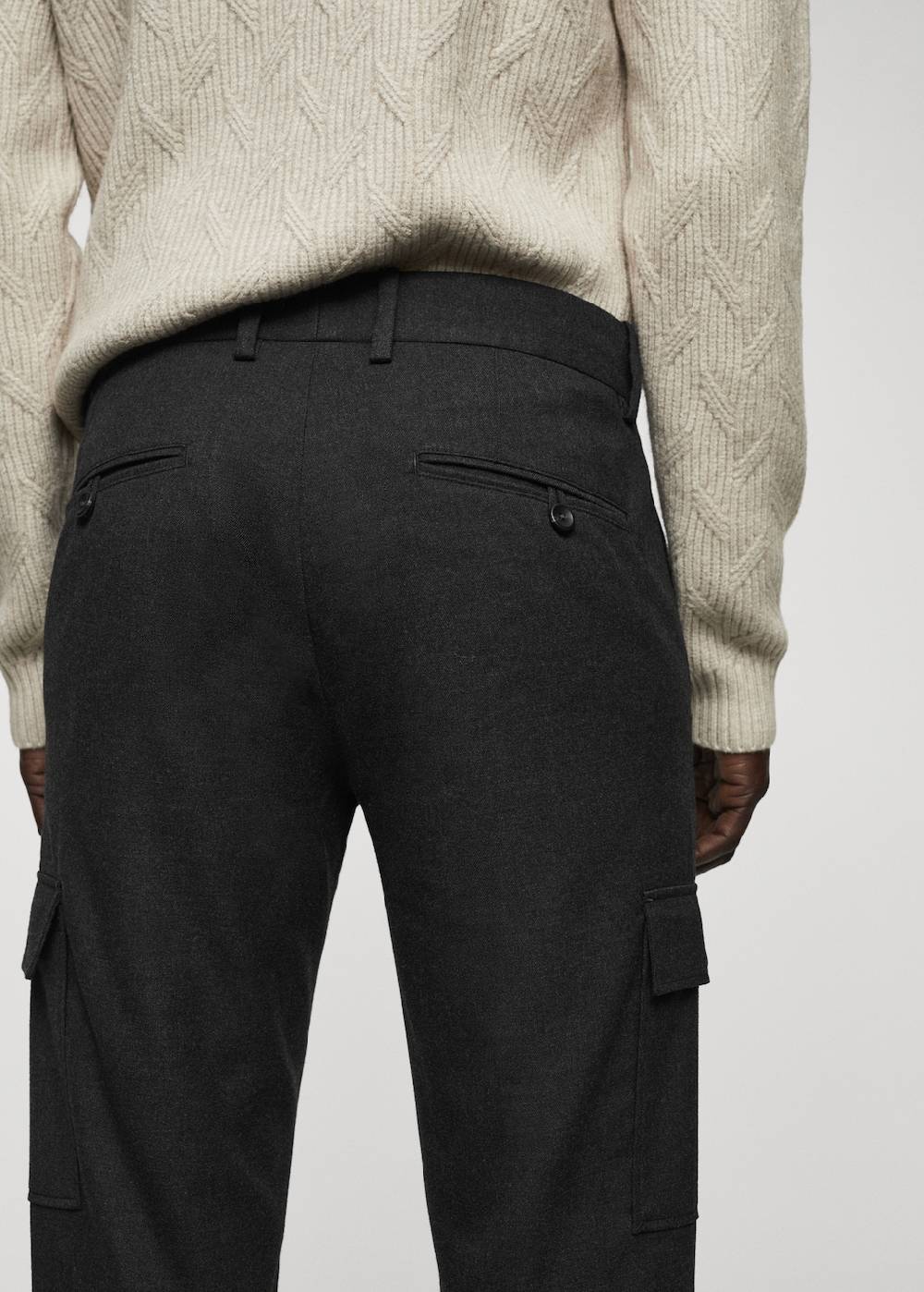 Mango Cargohose mit Bundfalten Bis zu 60% Rabatt