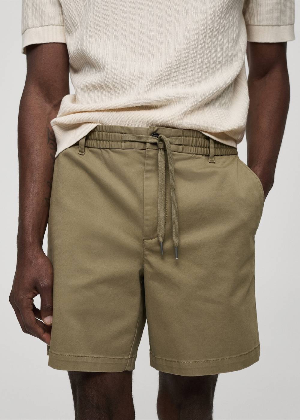 Mango Baumwoll-Bermudashorts mit Kordelzug Black Friday Preise