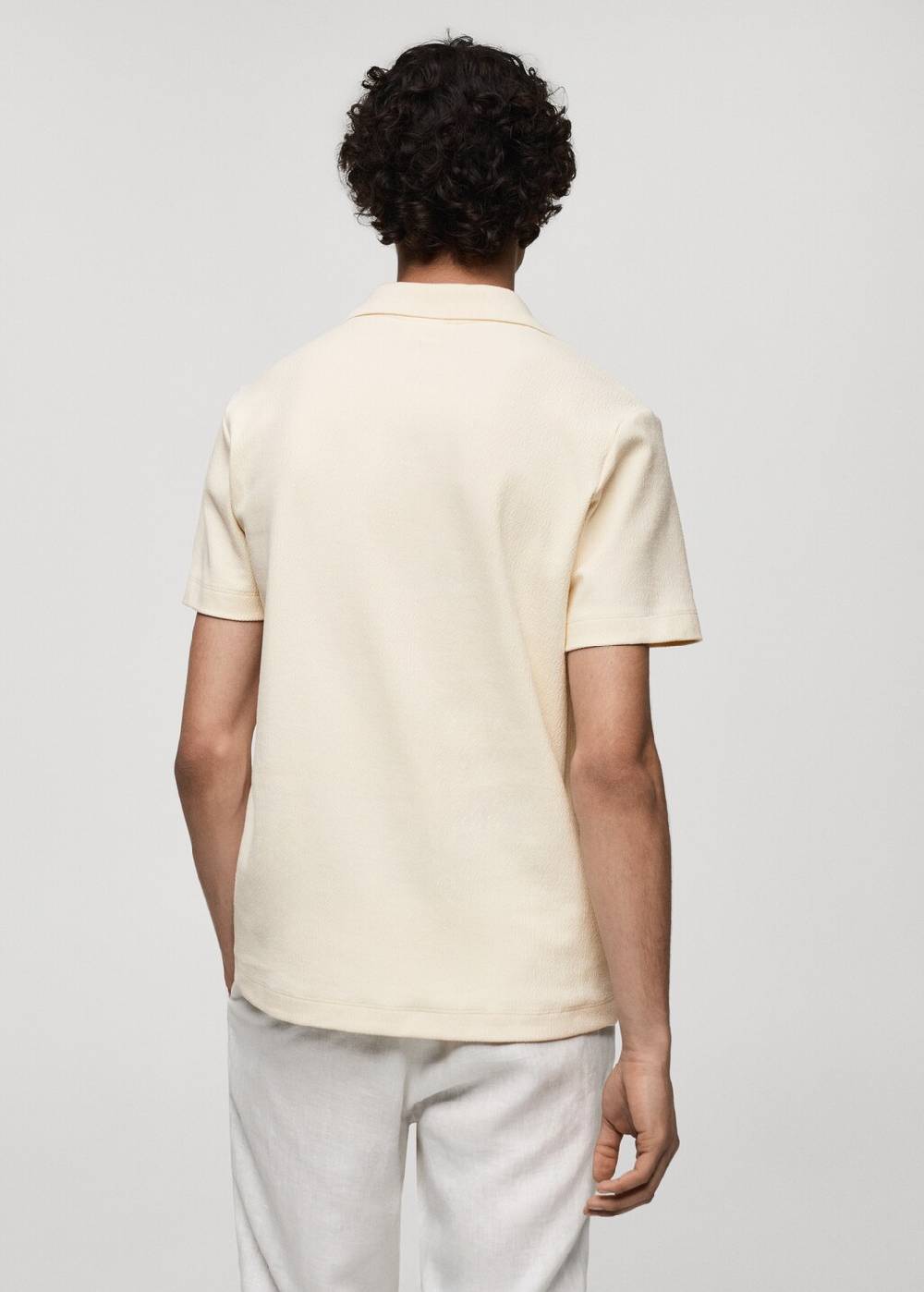 Mango Strukturiertes Regular-Fit-Poloshirt aus Baumwolle Exklusivangebot