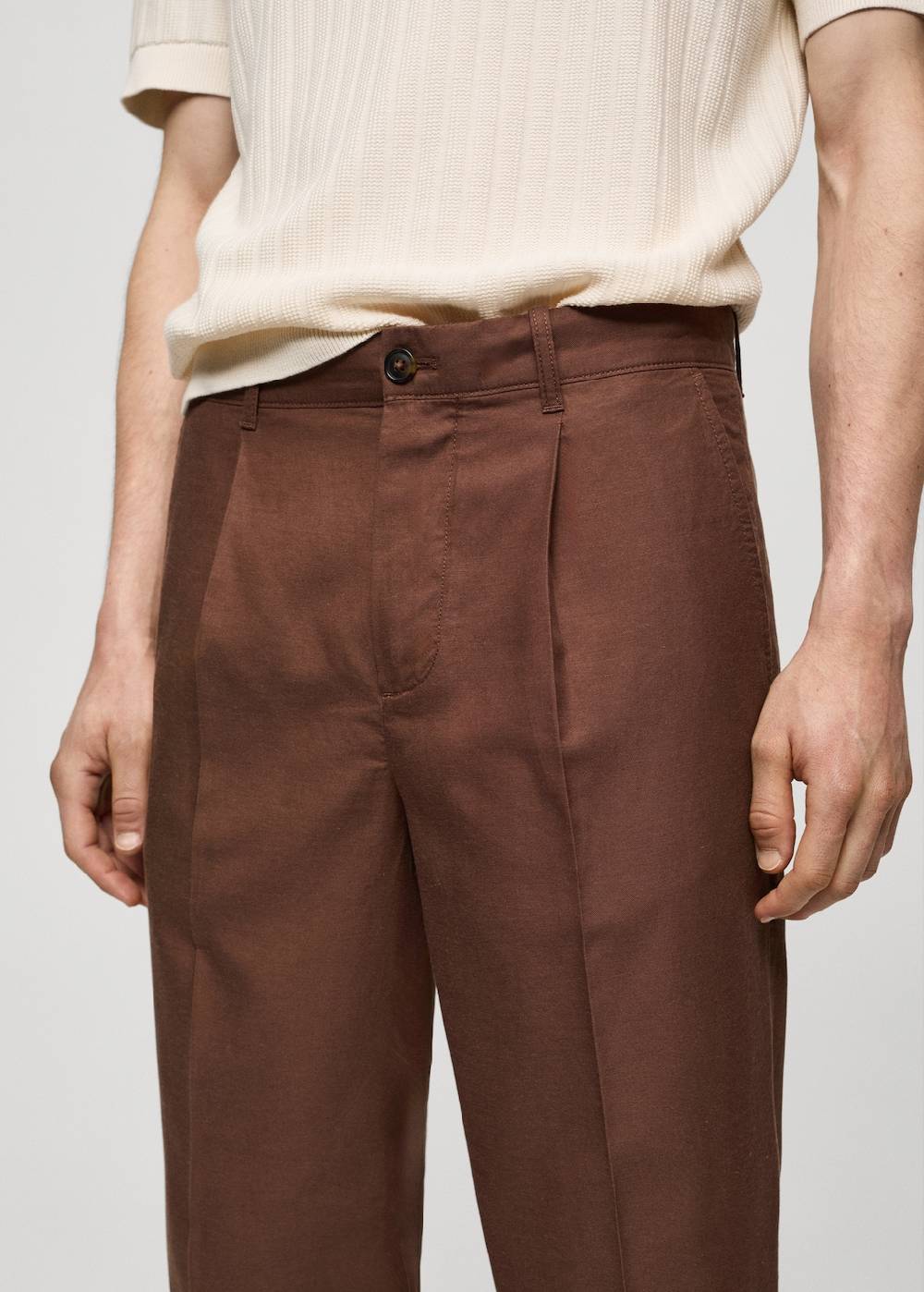 Mango Bundfaltenhose aus Lyocell mit Baumwolle Blitzangebot