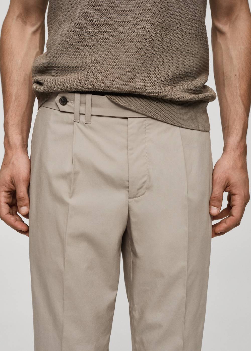 Mango Slim-Fit-Bundfaltenhose aus Lyocell Tiefpreis