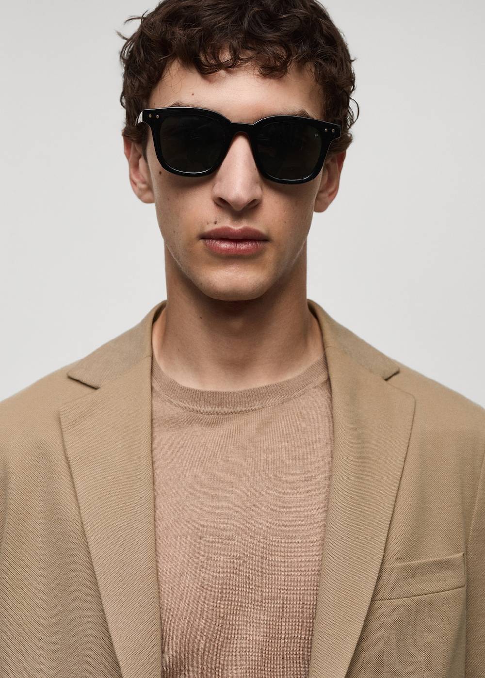 Mango Slim Fit Blazer mit Mikrostruktur Neueste Stile