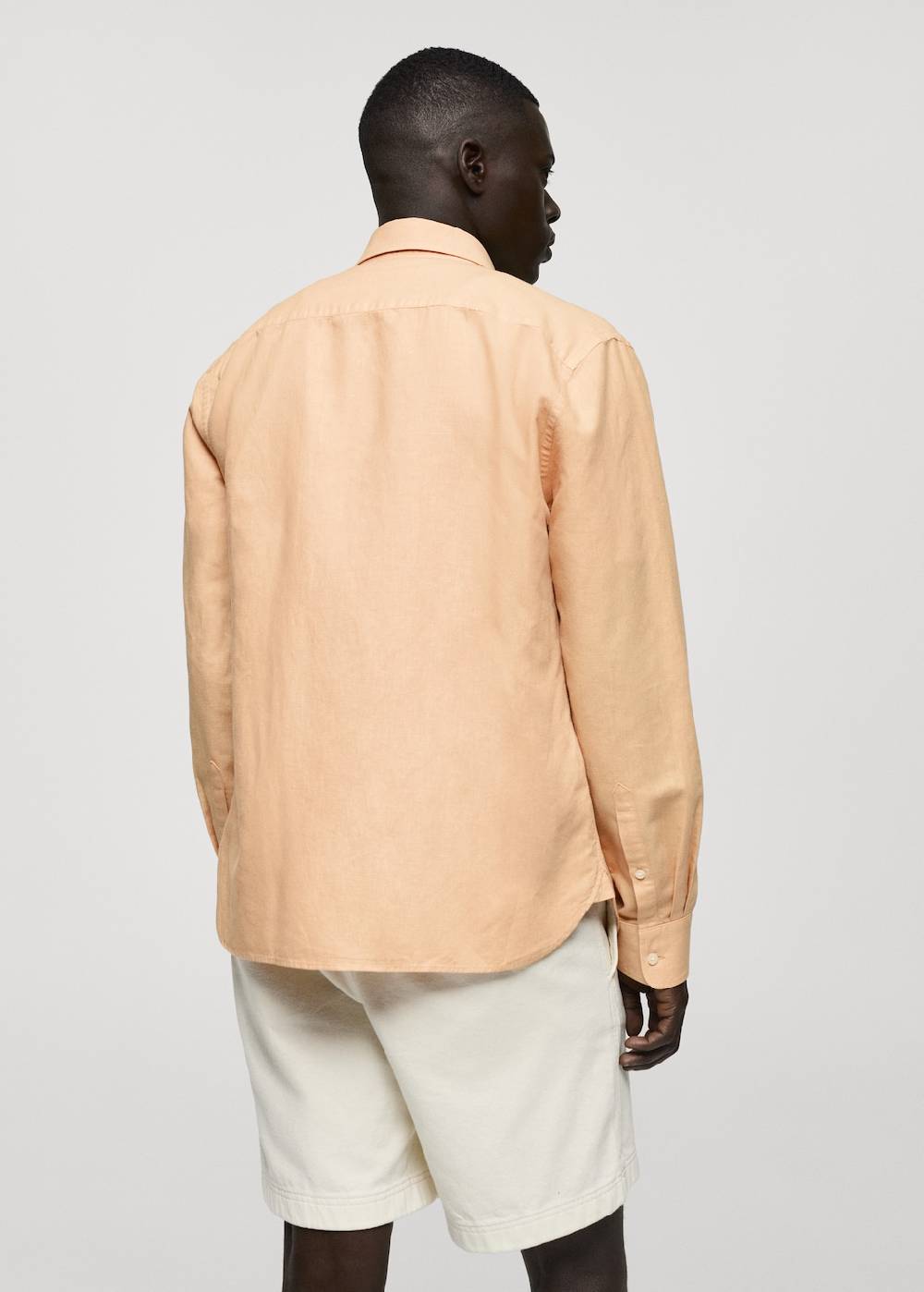 Mango Classic Fit-Leinenhemd Vierteljährliche Förderung