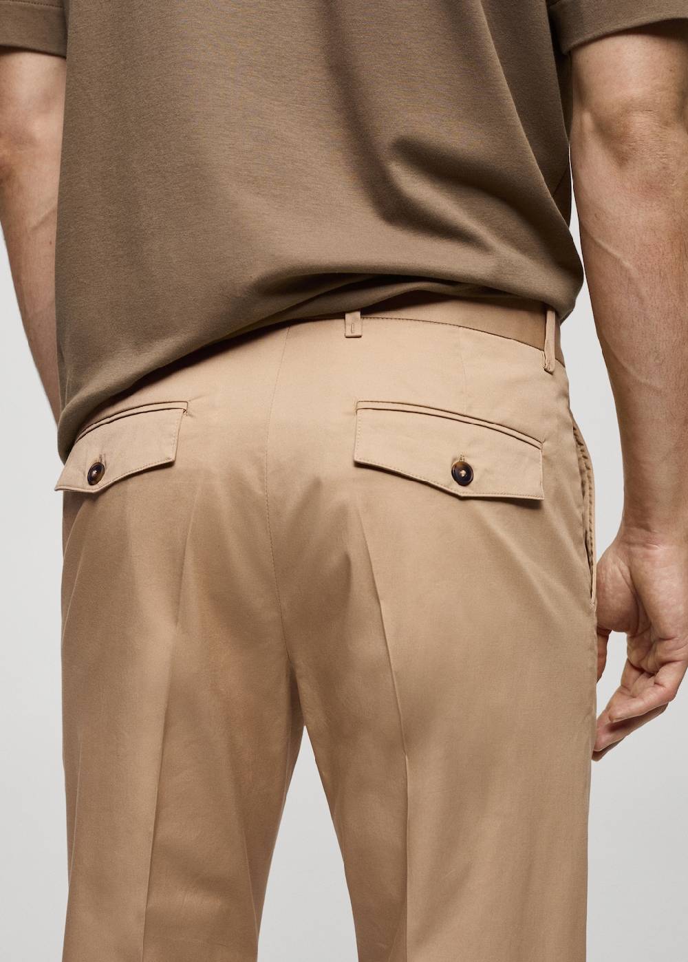 Mango Regular Fit-Baumwollhose mit Struktur Fabrikladen