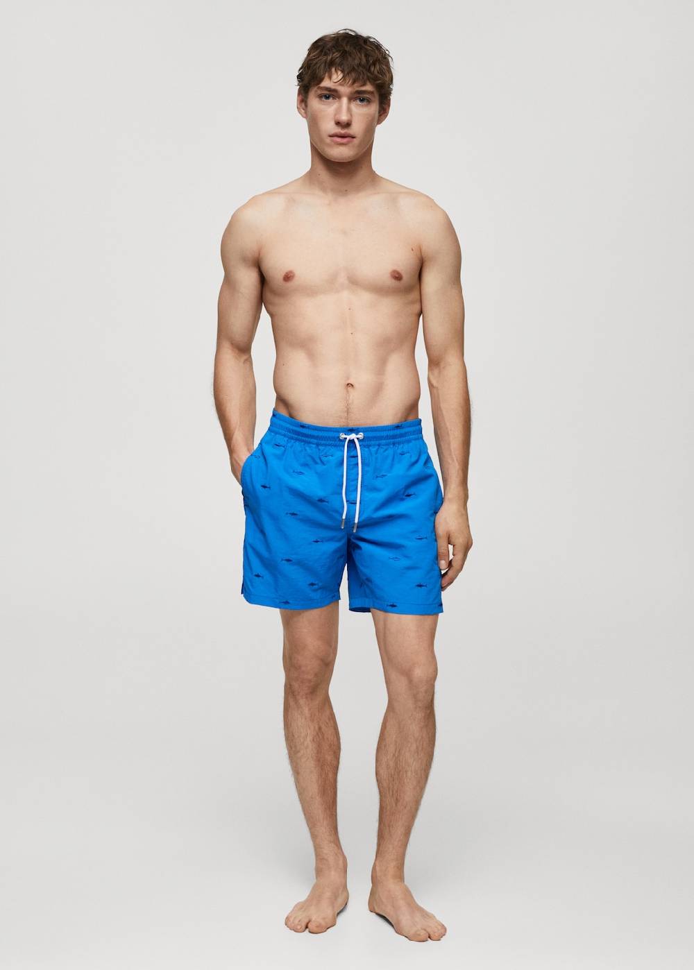 Mango Badeshorts mit Kordelzug und aufgesticktem Fischmotiv Blitzverkäufe