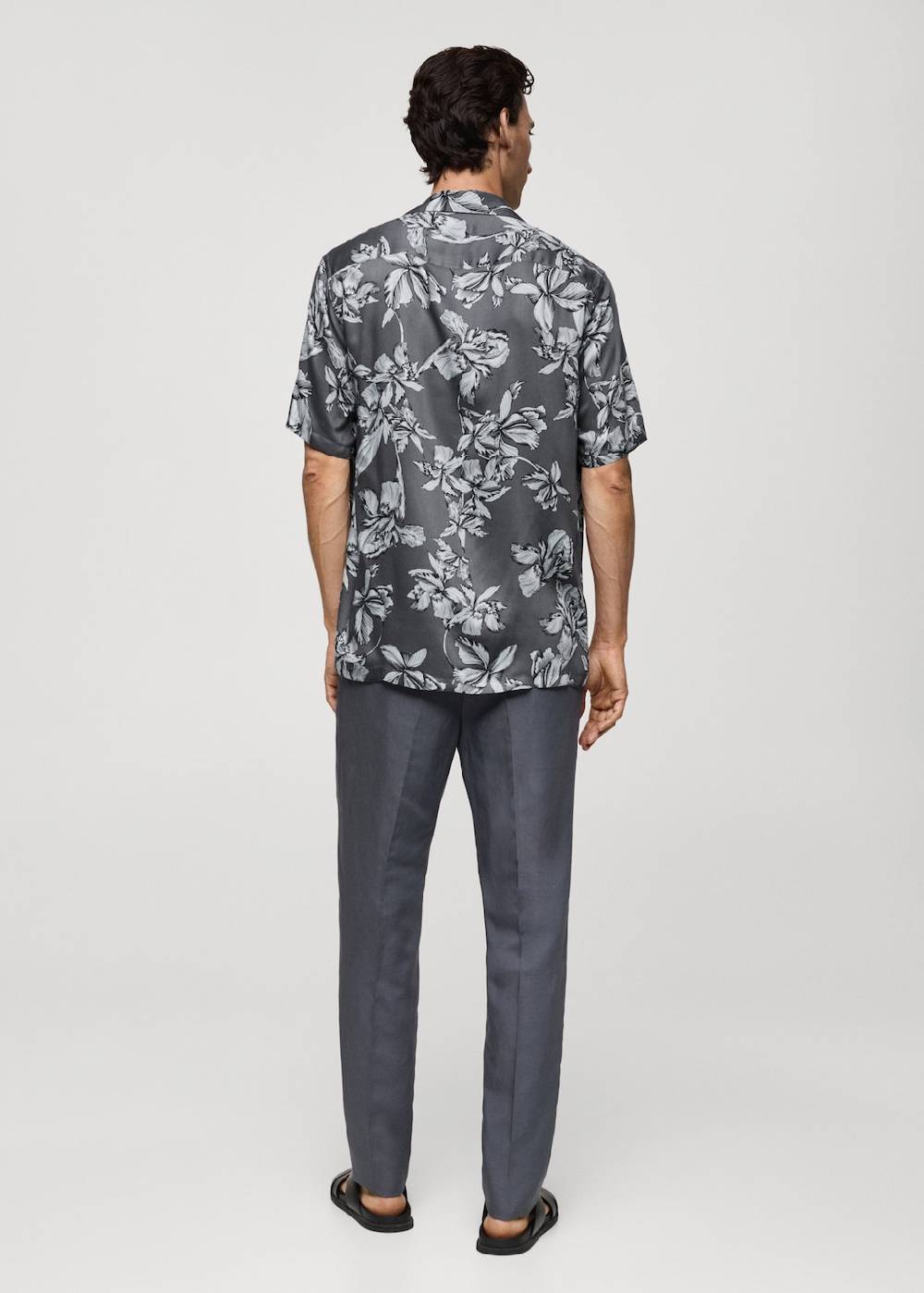 Mango Regular Fit-Hemd mit Hawaiiprint Jubiläumsangebot