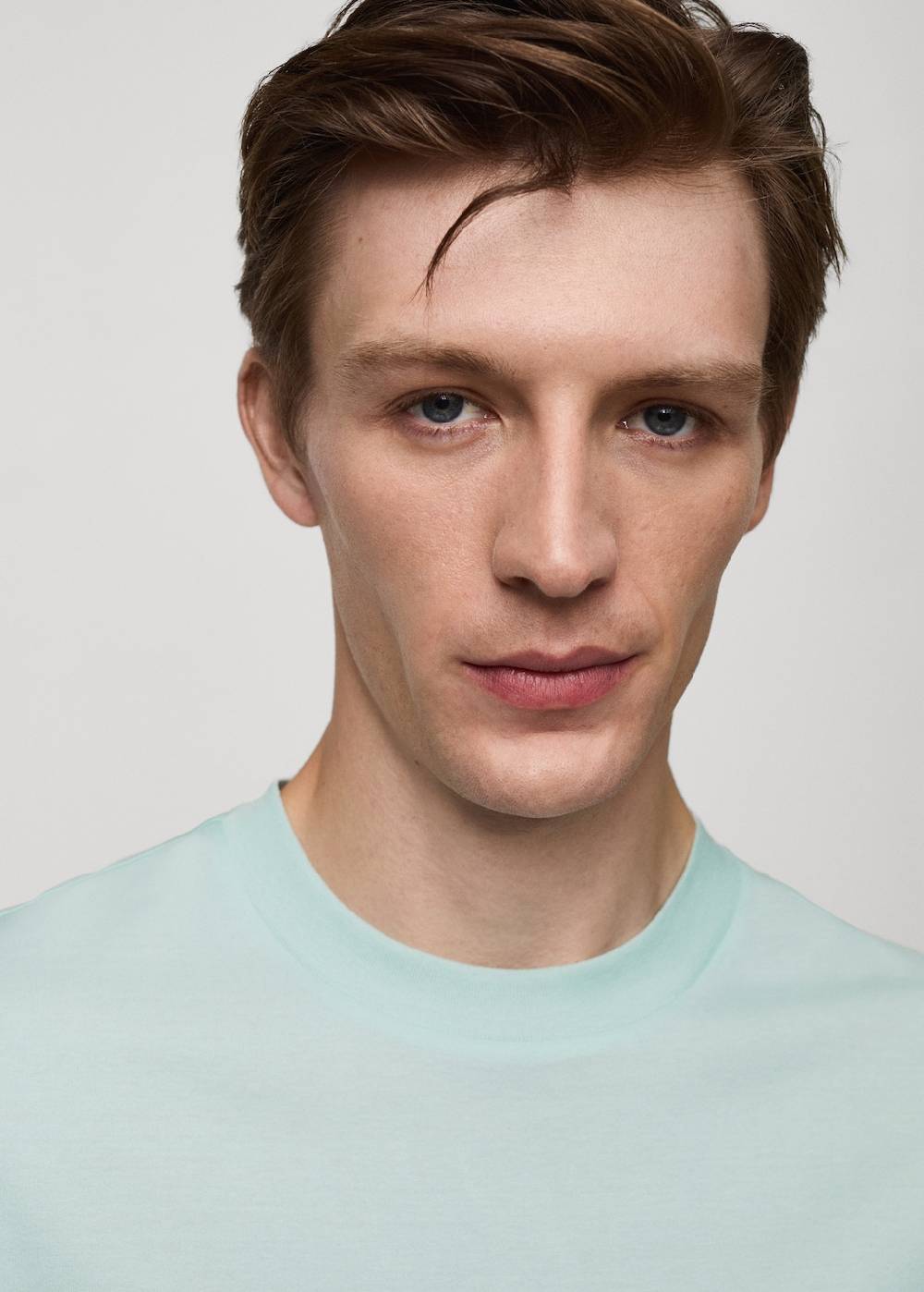 Mango Slim-Fit-T-Shirt aus 100 % Baumwolle Neueste Mode