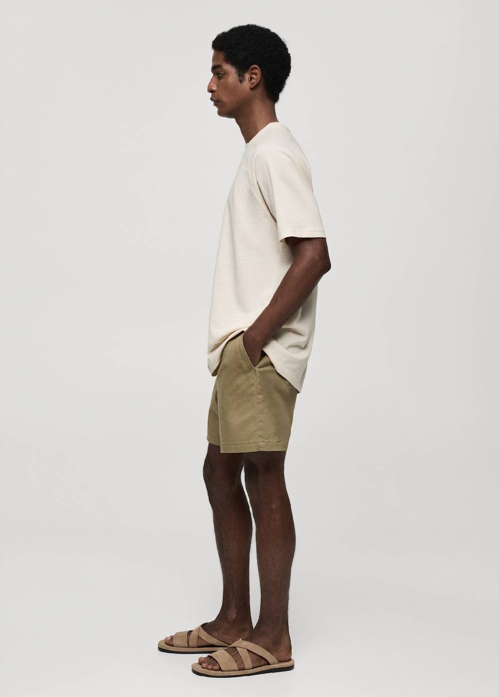 Mango Relaxed Fit-T-Shirt aus Baumwolle Kauf eins, bekomm eins gratis
