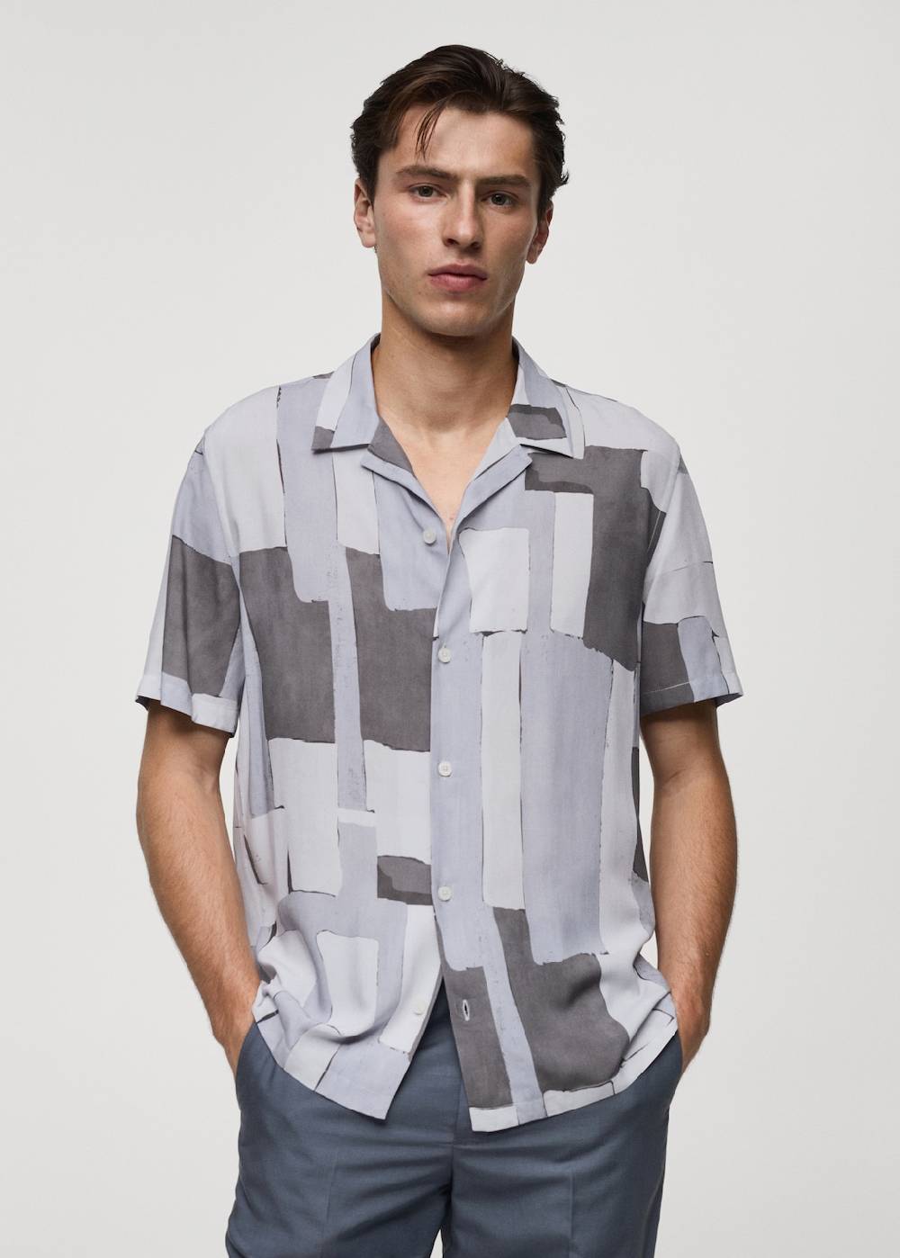 Mango Fließendes Regular Fit-Hemd mit Motiv VIP-Rabatte