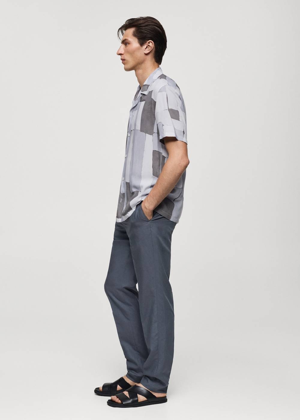 Mango Fließendes Regular Fit-Hemd mit Motiv VIP-Rabatte